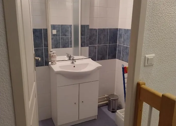 Apartman Le Lorry 8 *